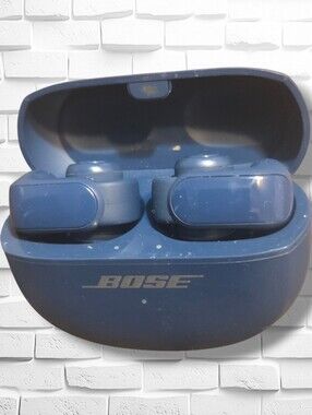 Bose Ultra Open Wireless Earbuds with Charging Case - Blue (Good Condition)